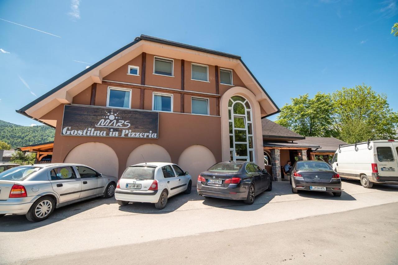 Guesthouse Mars Ig Екстериор снимка