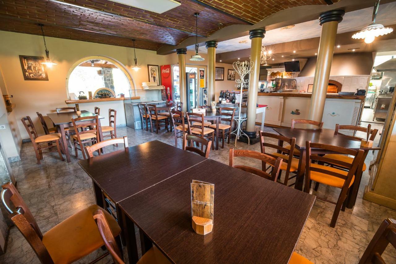 Guesthouse Mars Ig Екстериор снимка